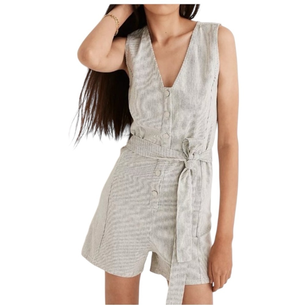 MADEWELL BOHEMIAN WHITE PINSTRIPED ROMPER SZ SM EUC